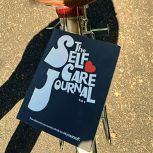 Carica l&#39;immagine nel visualizzatore di Gallery, The Self-Care Journal • Vol. 1
